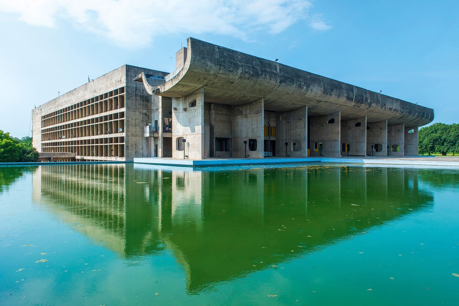 Chandigarh Luxury Apartments